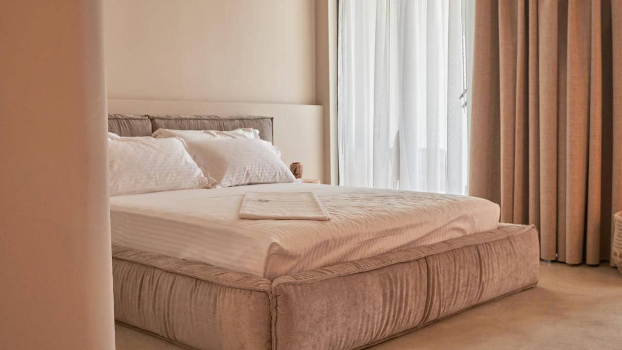 Azar Luxury Suites Vlore Ngoại thất bức ảnh