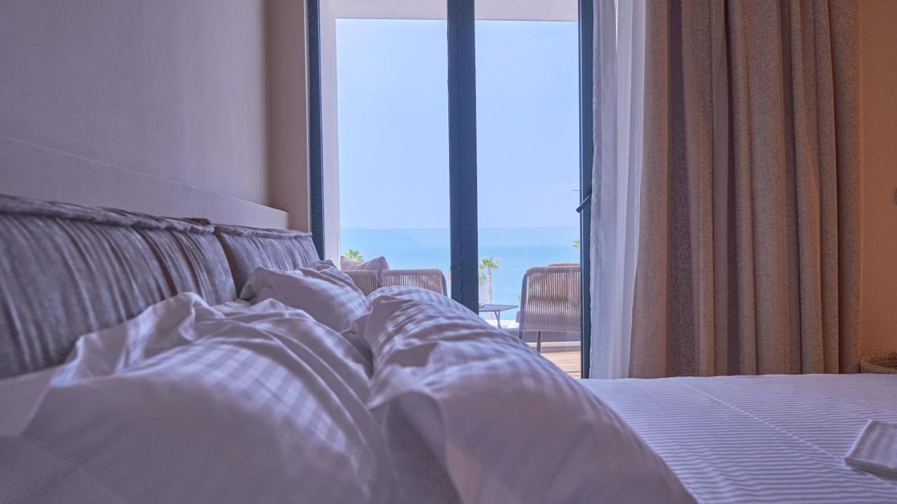 Azar Luxury Suites Vlore Ngoại thất bức ảnh