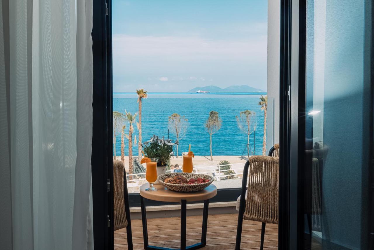 Azar Luxury Suites Vlore Ngoại thất bức ảnh