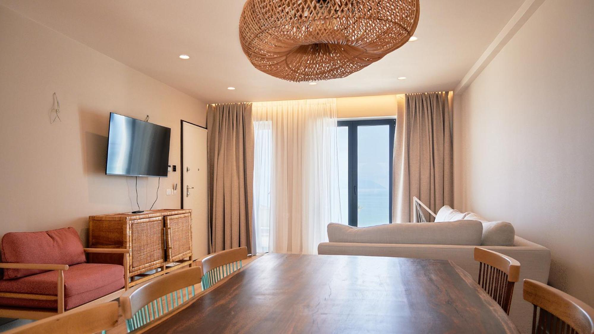 Azar Luxury Suites Vlore Ngoại thất bức ảnh