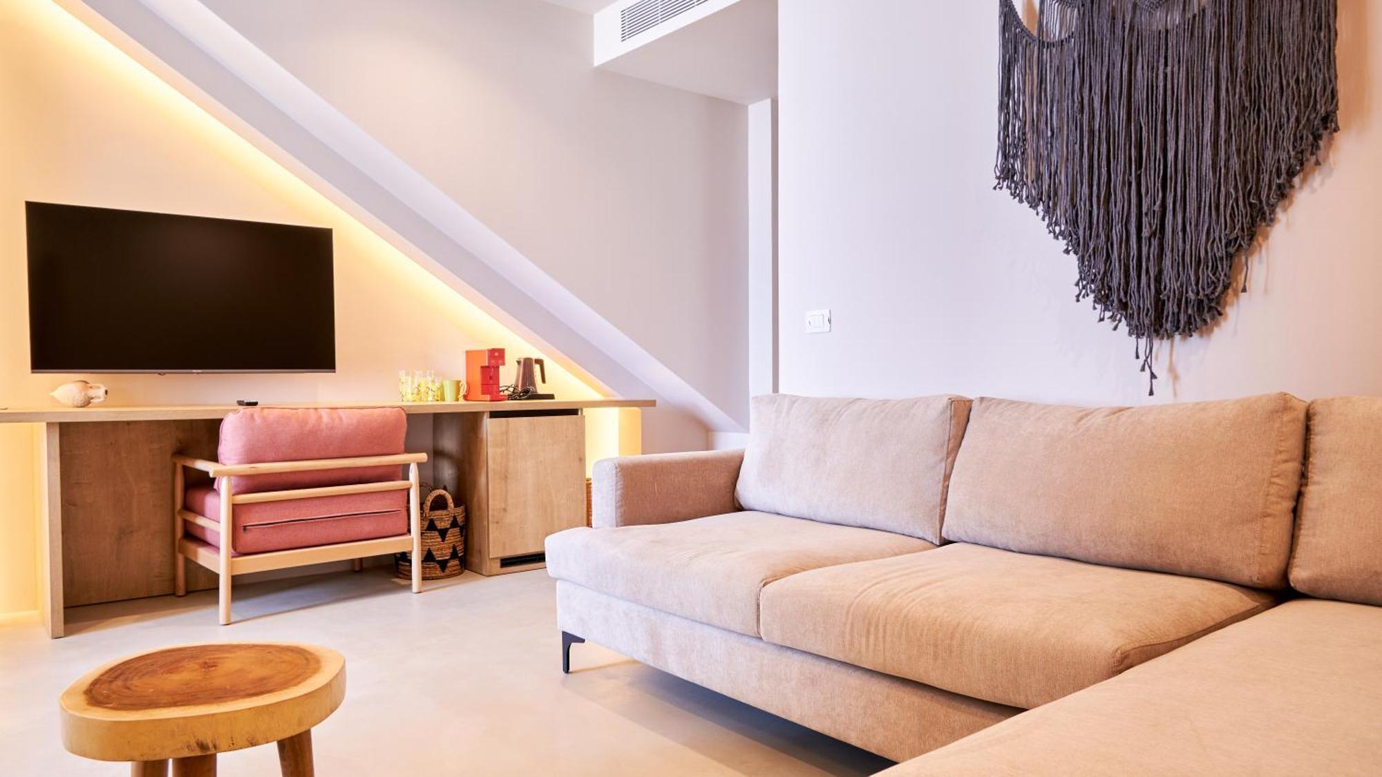 Azar Luxury Suites Vlore Ngoại thất bức ảnh