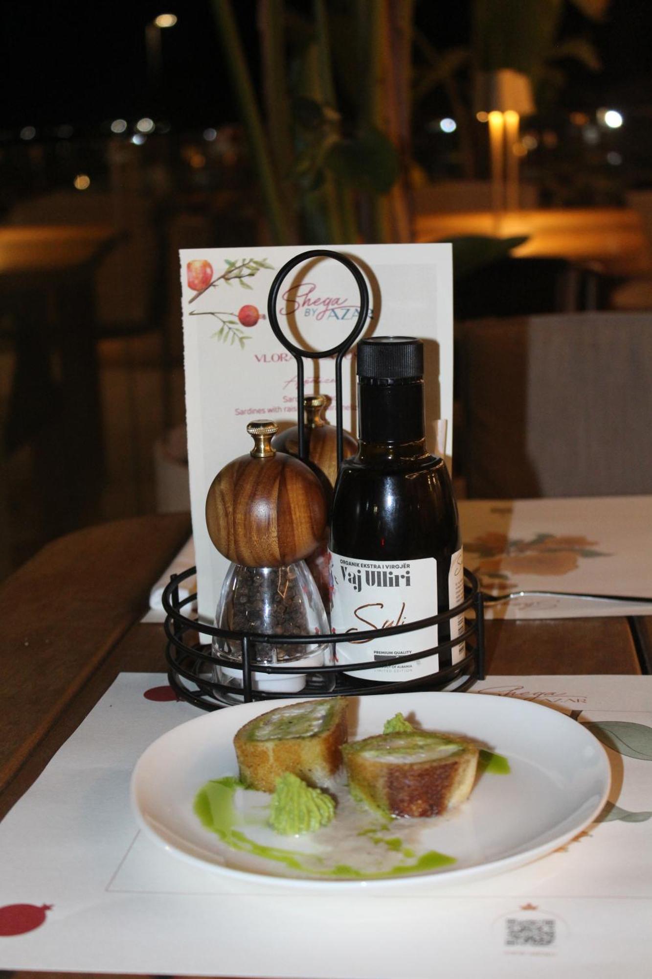 Azar Luxury Suites Vlore Ngoại thất bức ảnh